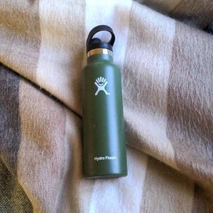 Hydro Flask Green pop top